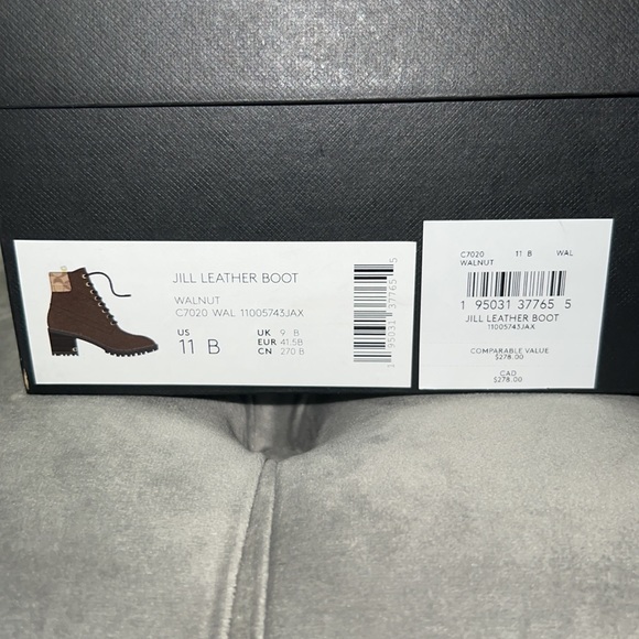 Coach walnut color boot - Picture 8 of 8